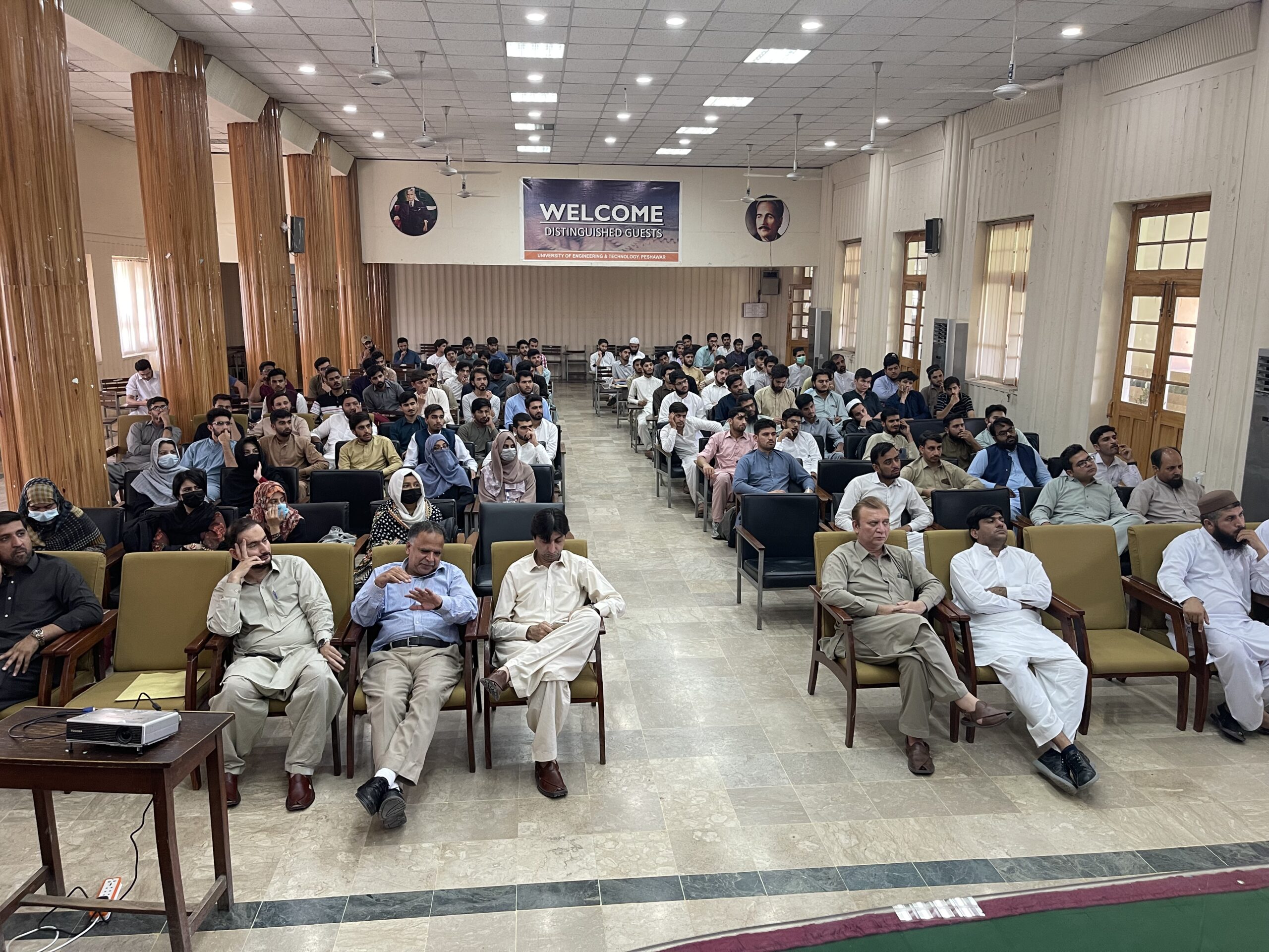 Engineers, UET, Leadership in Engineers, Tariq Khattak , Parvaz Foundation, Career